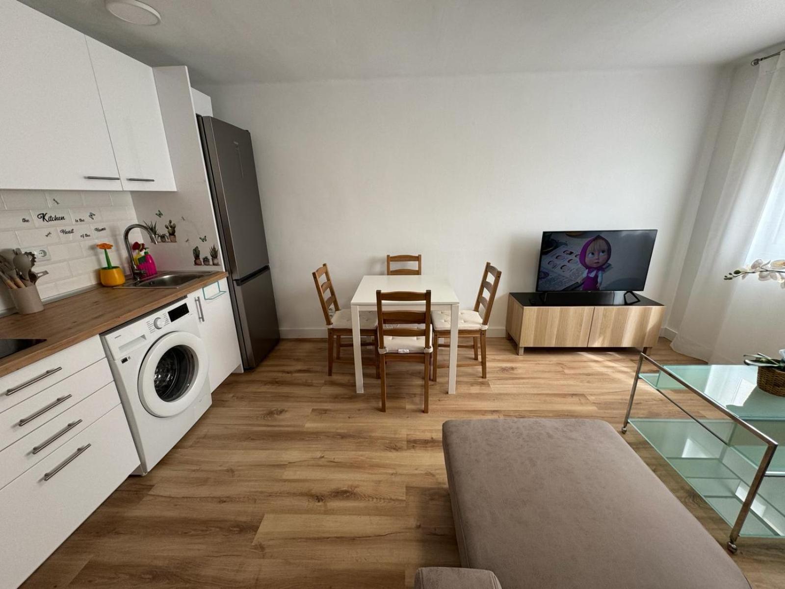 Acogedor Apartamento A 50 Metros Del Mar Cambrils Exterior foto