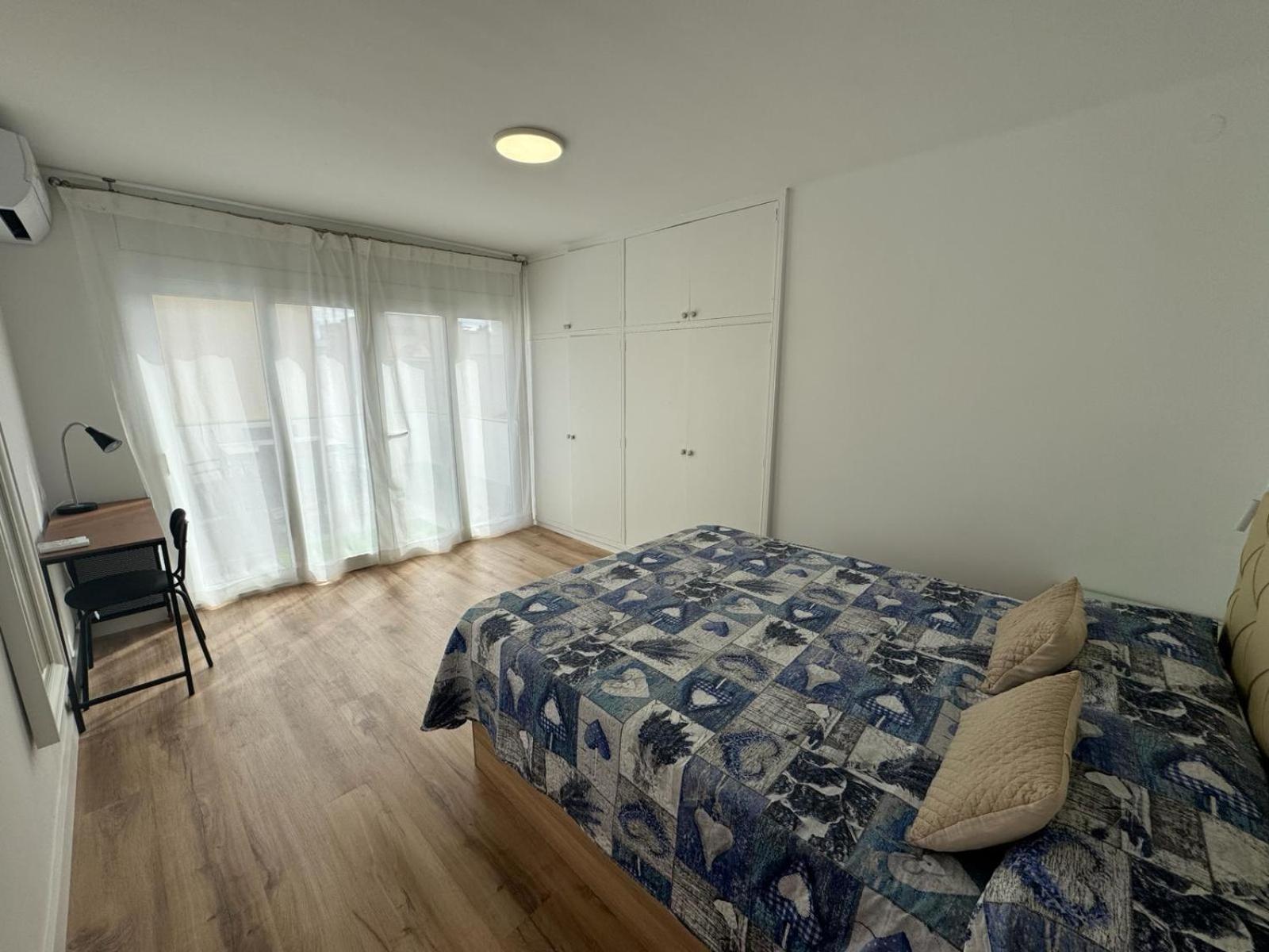 Acogedor Apartamento A 50 Metros Del Mar Cambrils Exterior foto
